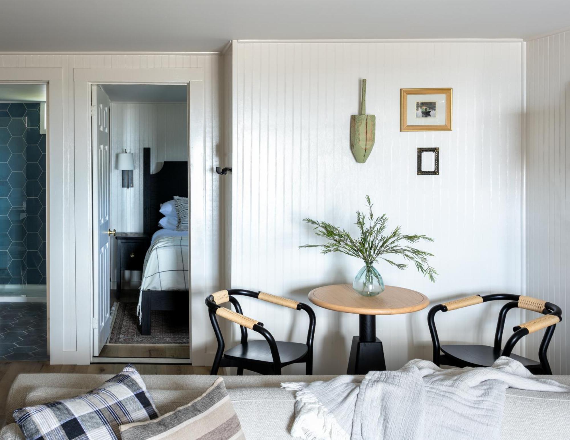 Bluebird Ocean Point Inn Extérieur photo