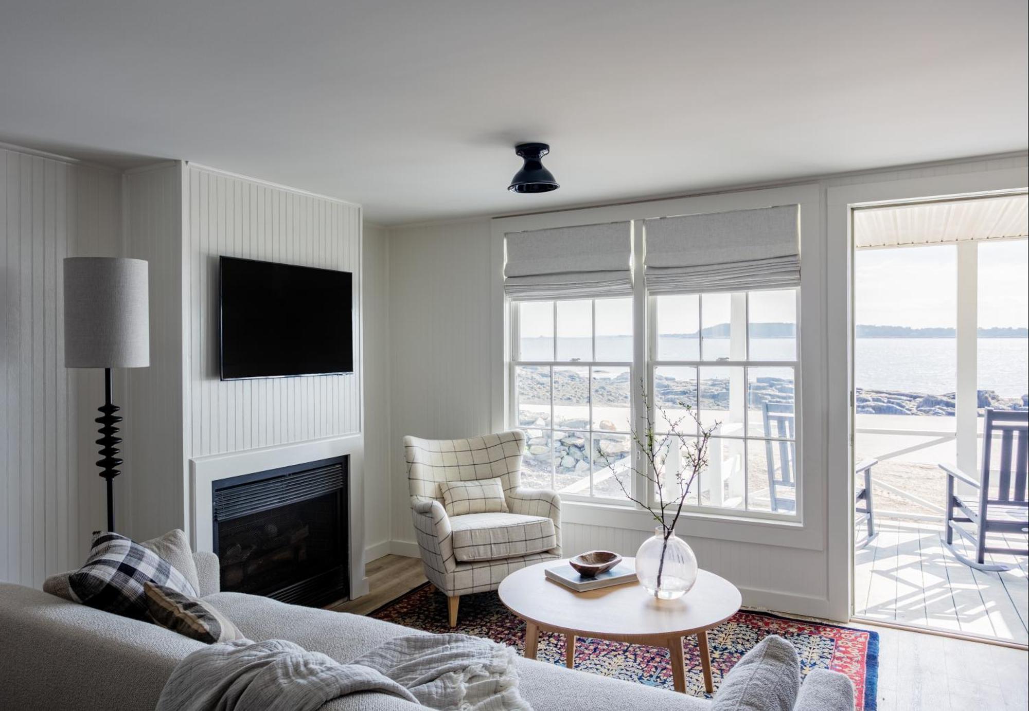 Bluebird Ocean Point Inn Extérieur photo