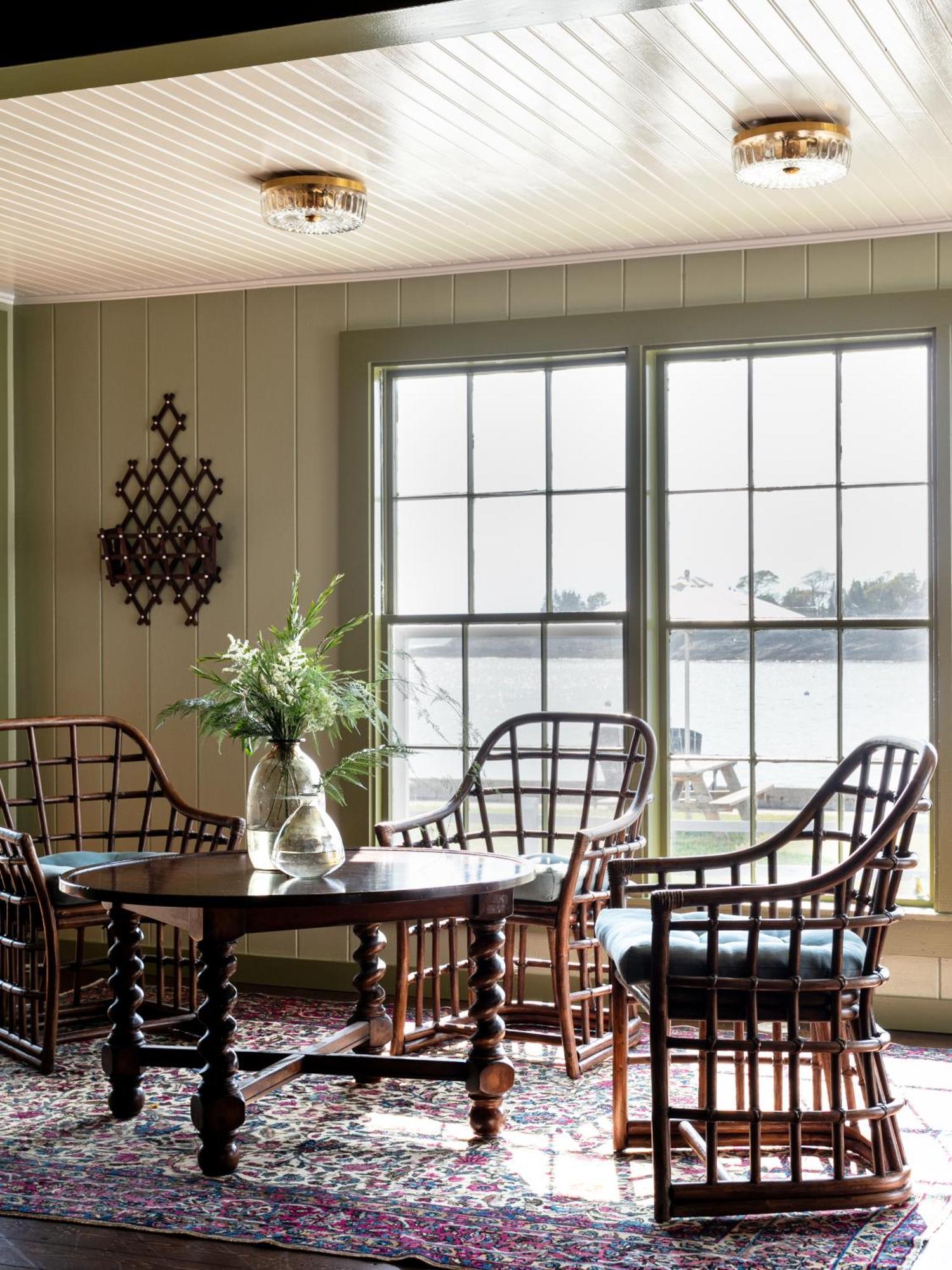 Bluebird Ocean Point Inn Extérieur photo